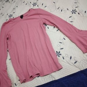 Pink shirt with long sleeve